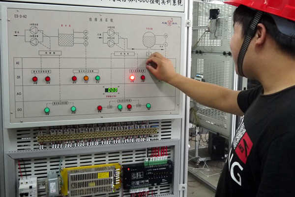 樓宇智能化系統安裝與調試需要專業化人才！(圖1)